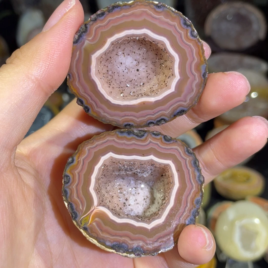 未镶嵌水晶大型摆件（非配饰）