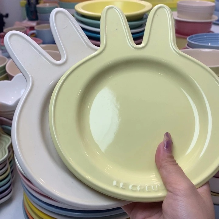 瓷片微瑕小兔子碟2只