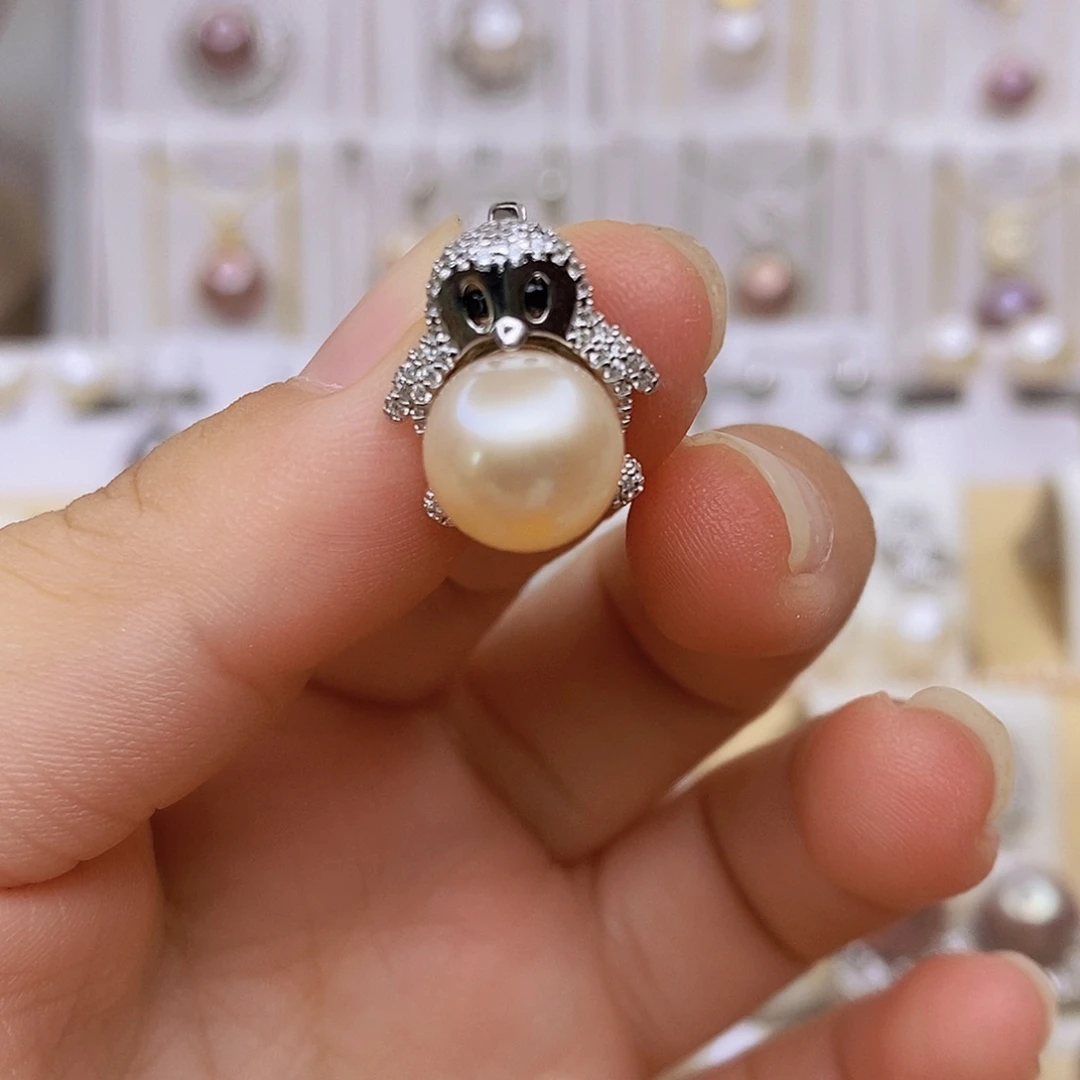 淡水珍珠银S925镶嵌吊坠(赠链)