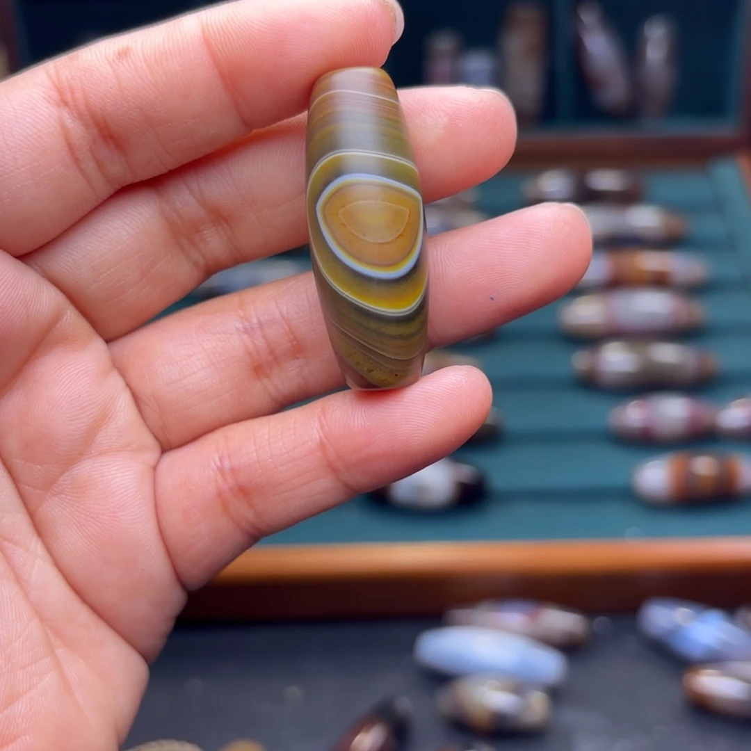 C***R玛瑙/玉髓未镶嵌颈饰