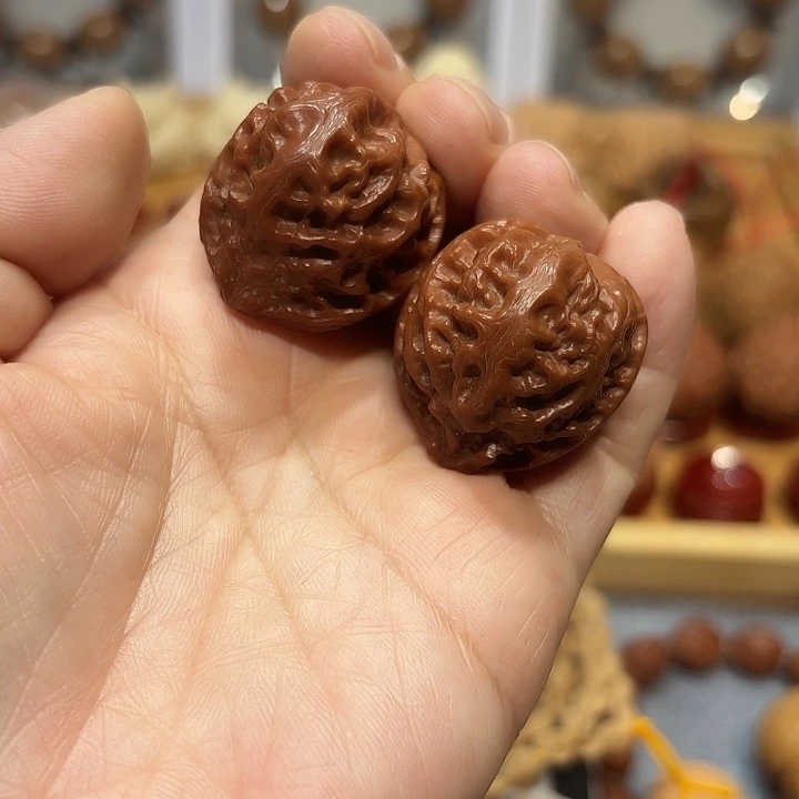 文玩核桃吊坠云朵596