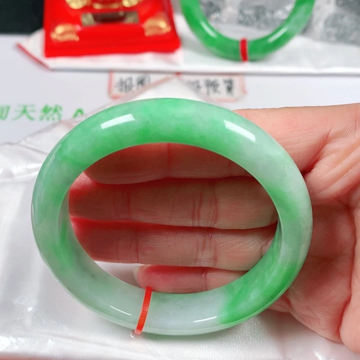 未镶嵌手镯翡翠 编号S1299 正圈56