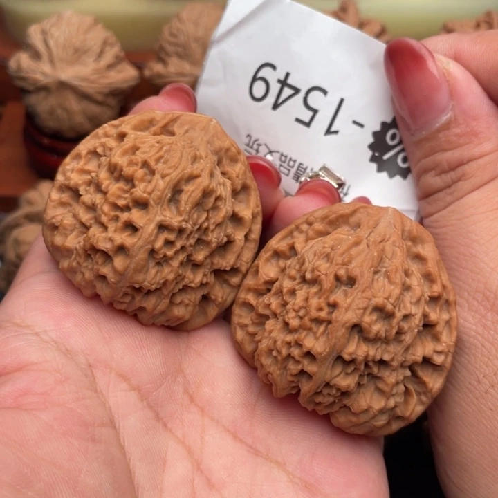 文玩核桃吊坠41.5高炮逐鹿南将石