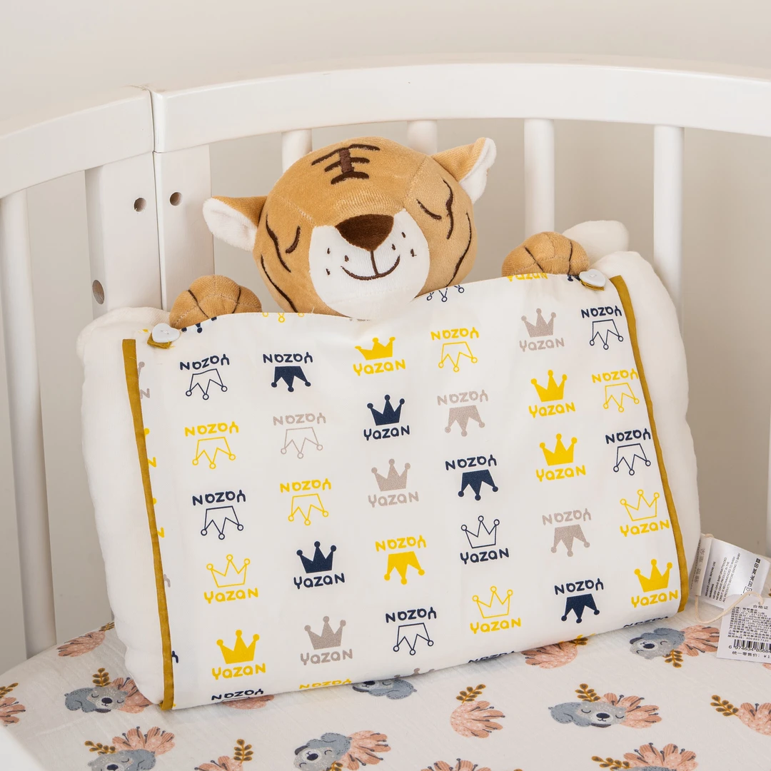 雅赞【婴儿枕 定型枕】柔软透气新生儿  吸汗棉质手感可爱