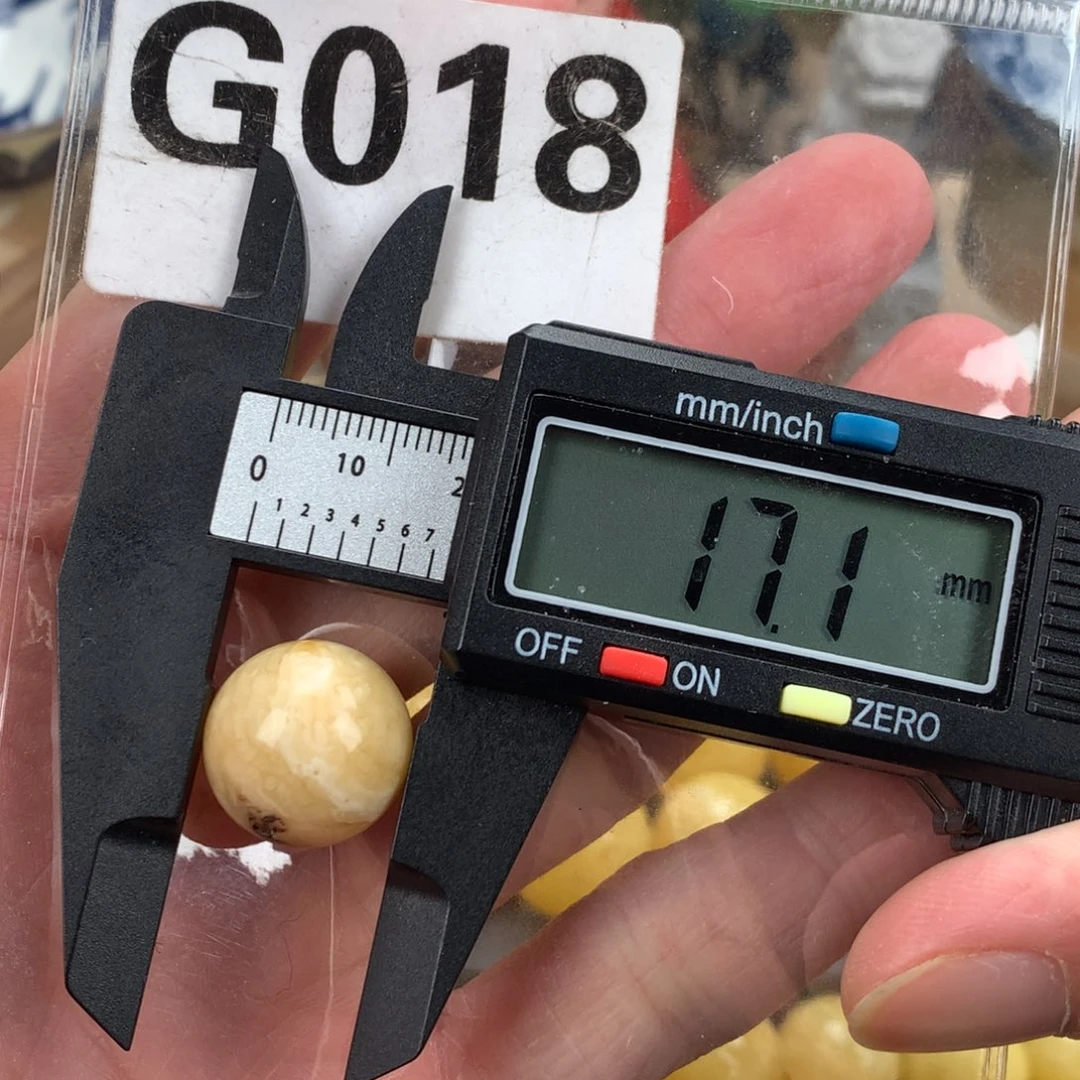 蜜蜡未镶嵌珠宝奇石裸石