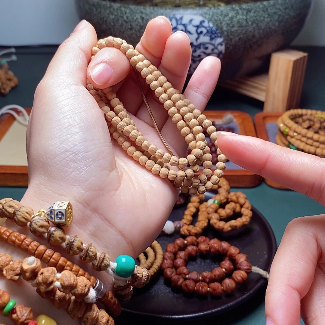 柏香籽/百香籽吊坠67.7