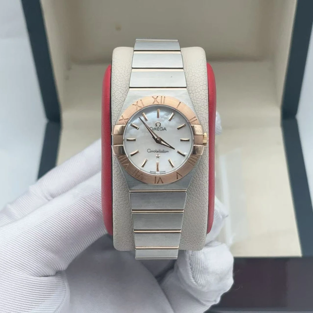95新 Omega/欧米茄 27mm欧米茄星座18K间金石英女士腕表 女款优雅
