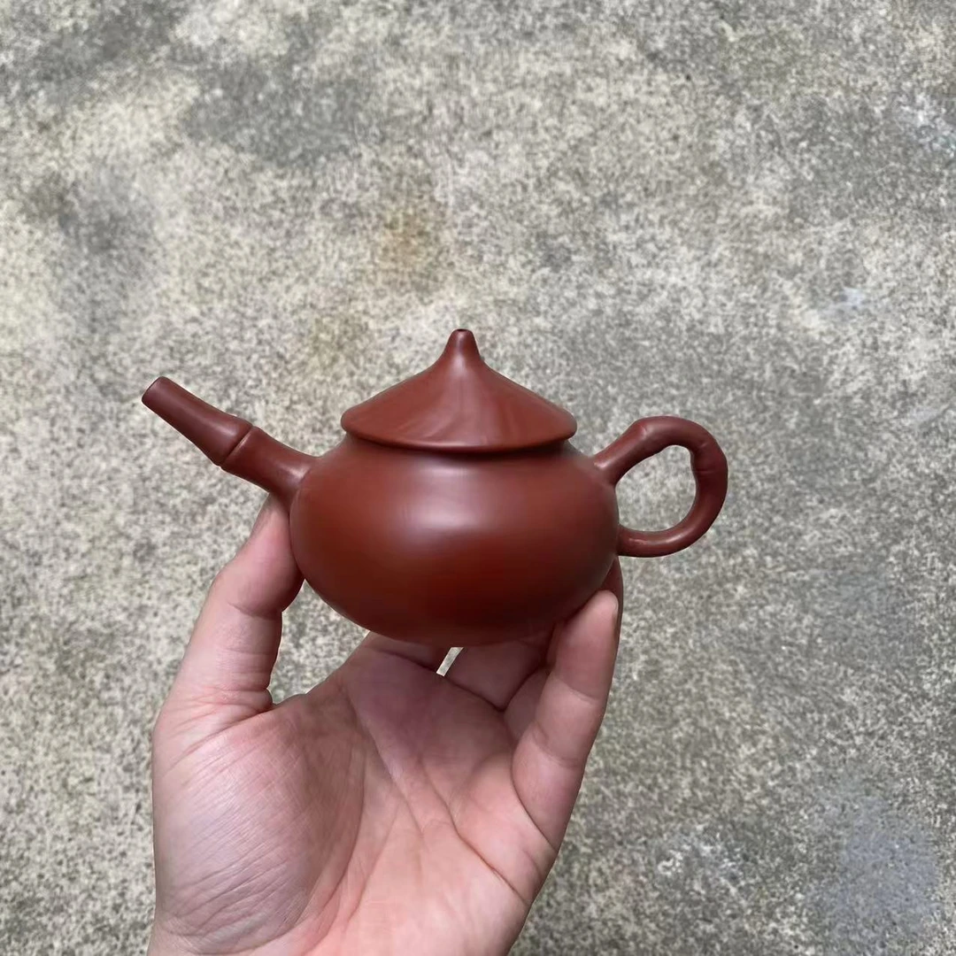 140毫升短嘴渔翁壶朱泥梅花孔手拉壶DT