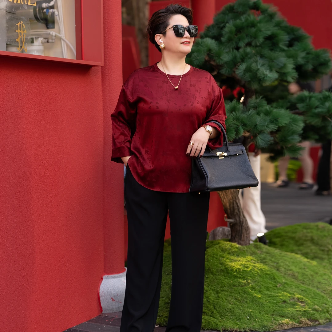 2025春秋季新款女装中国风复古酒红醋酸提花大码上衣女SY103