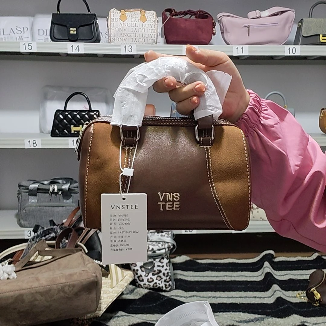 PVC牛津布人造革PU帆布草编牛皮pc超纤皮（革）反绒皮pu