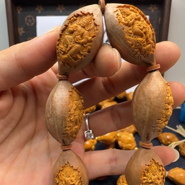 闫***军手串/手链橄榄核橄榄核手串