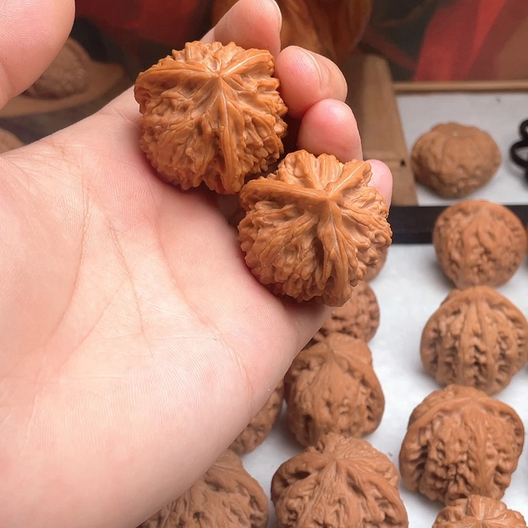 ~***~文玩核桃吊坠文山