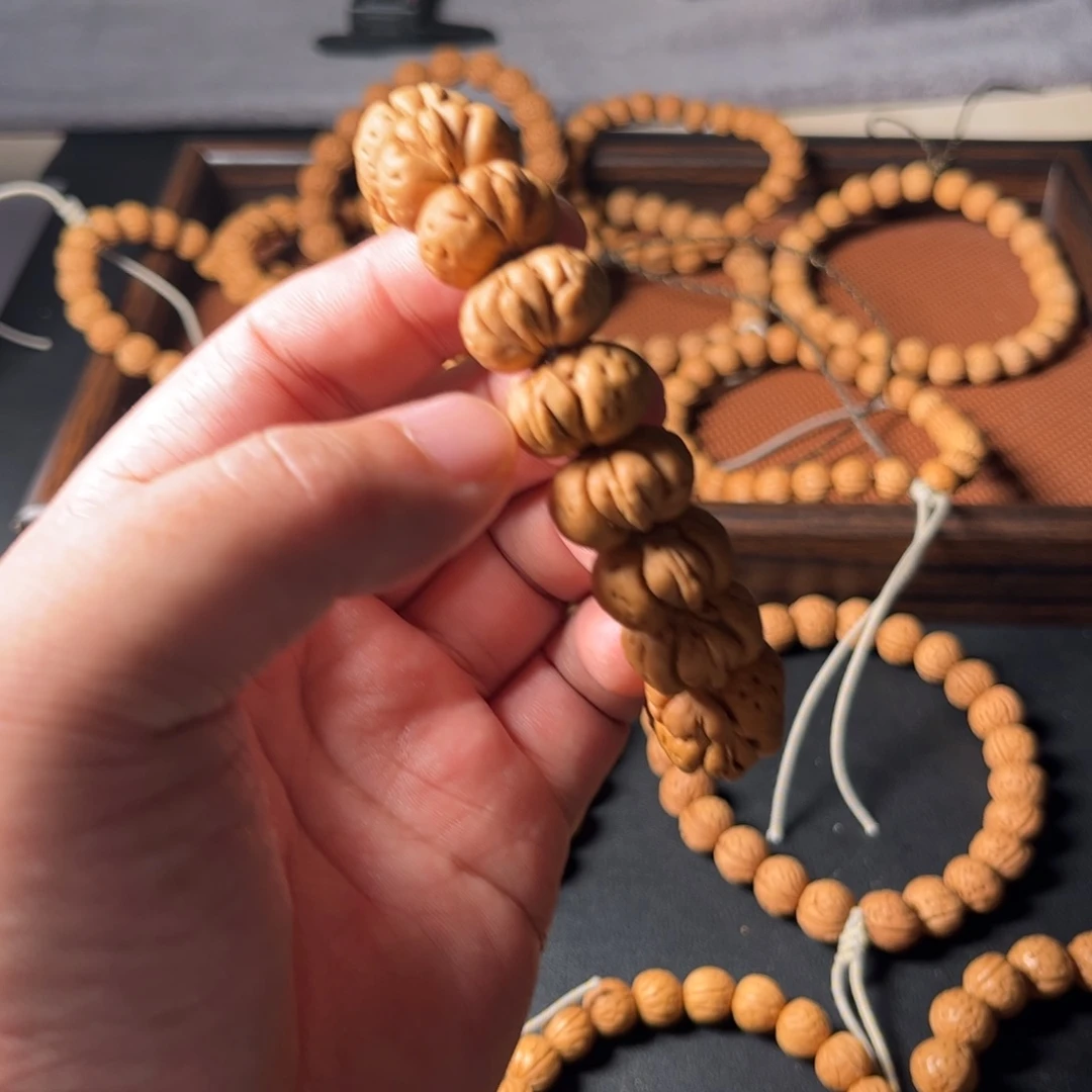 红***斉磊落出品2红红火火