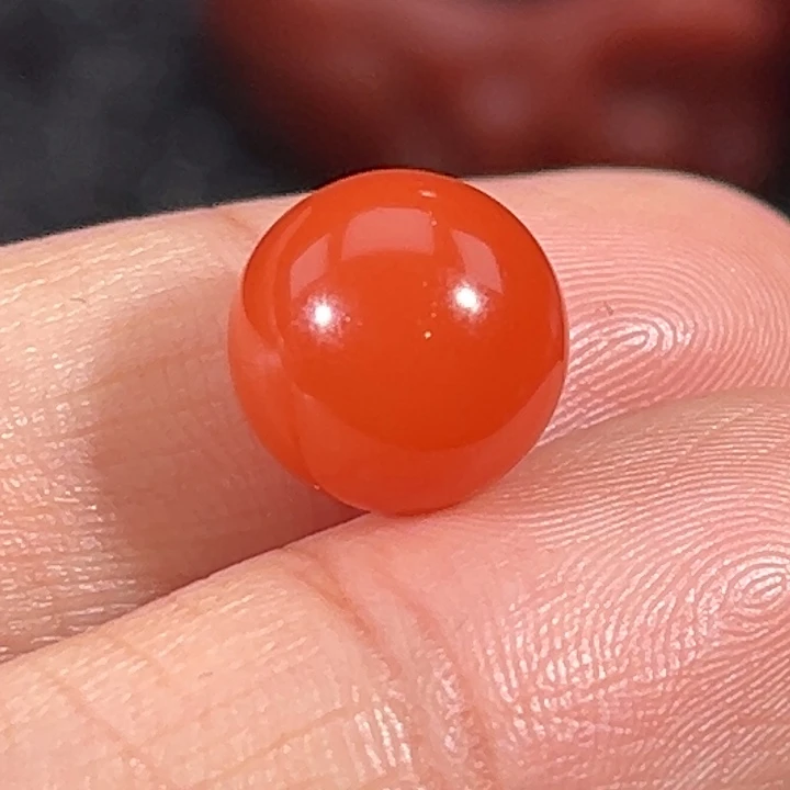 南红玛瑙未镶嵌圆珠10.7