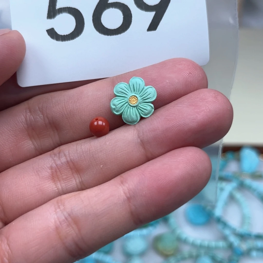 ****晓未镶嵌南红玛瑙珠宝奇石