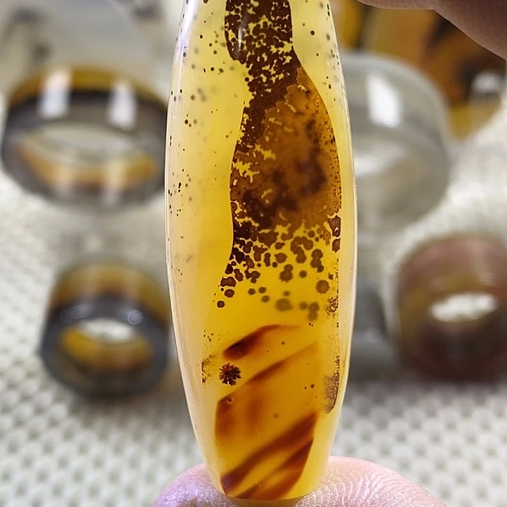 玛瑙/玉髓未镶嵌颈饰