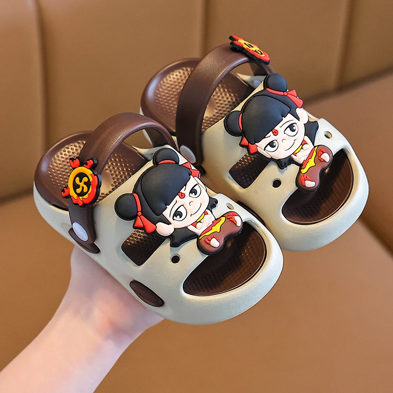 哪吒卡通男女童凉鞋软底防滑2025新款夏儿童中小童运动沙滩鞋拖鞋