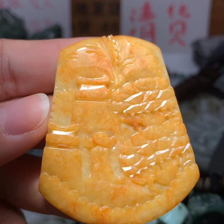 翡翠颈饰未镶嵌保真天然A货翡翠