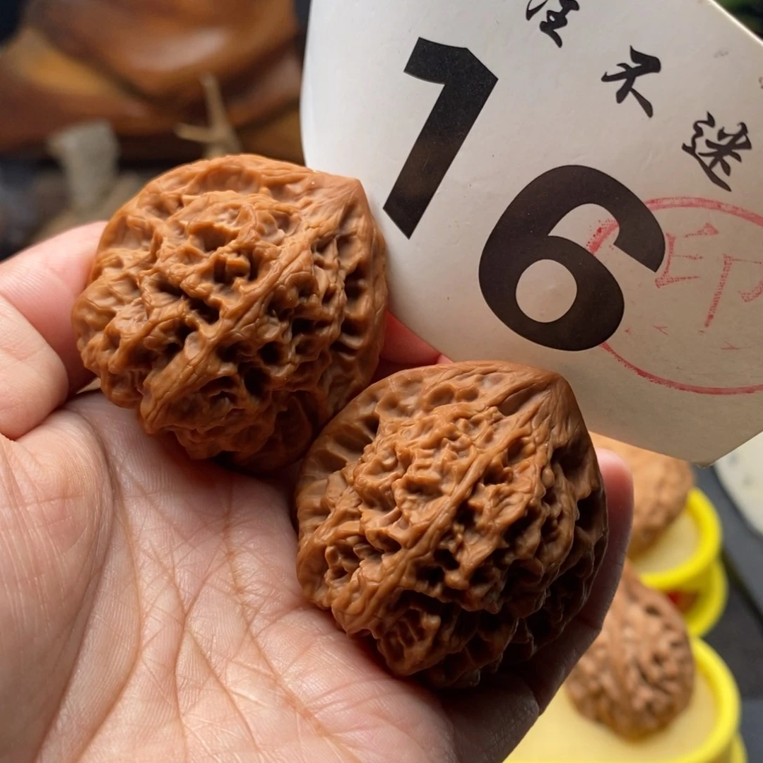 把件文玩核桃41野牛