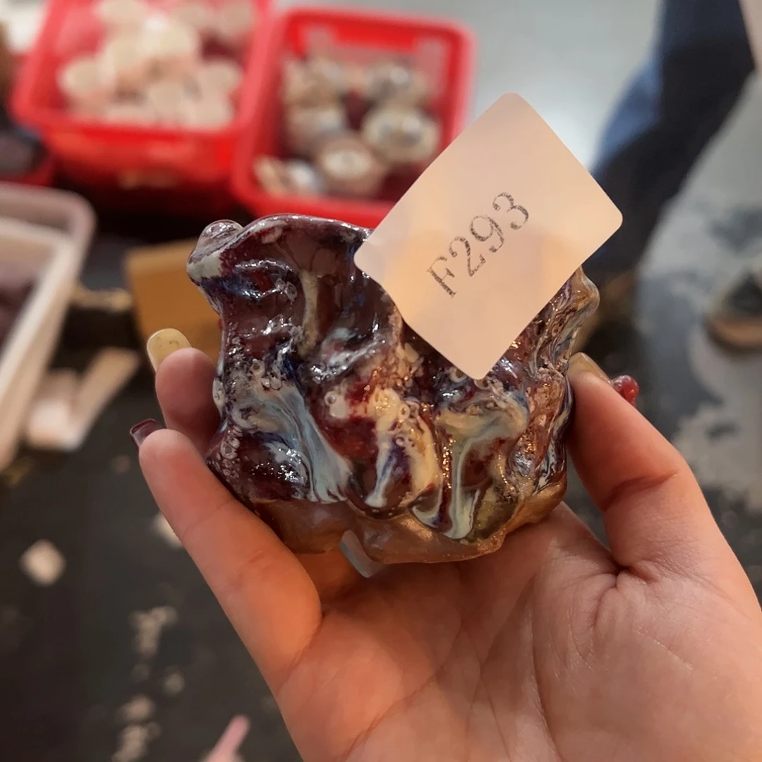 瓷片瑾*哈哈哈哈哈哈哈哈哈