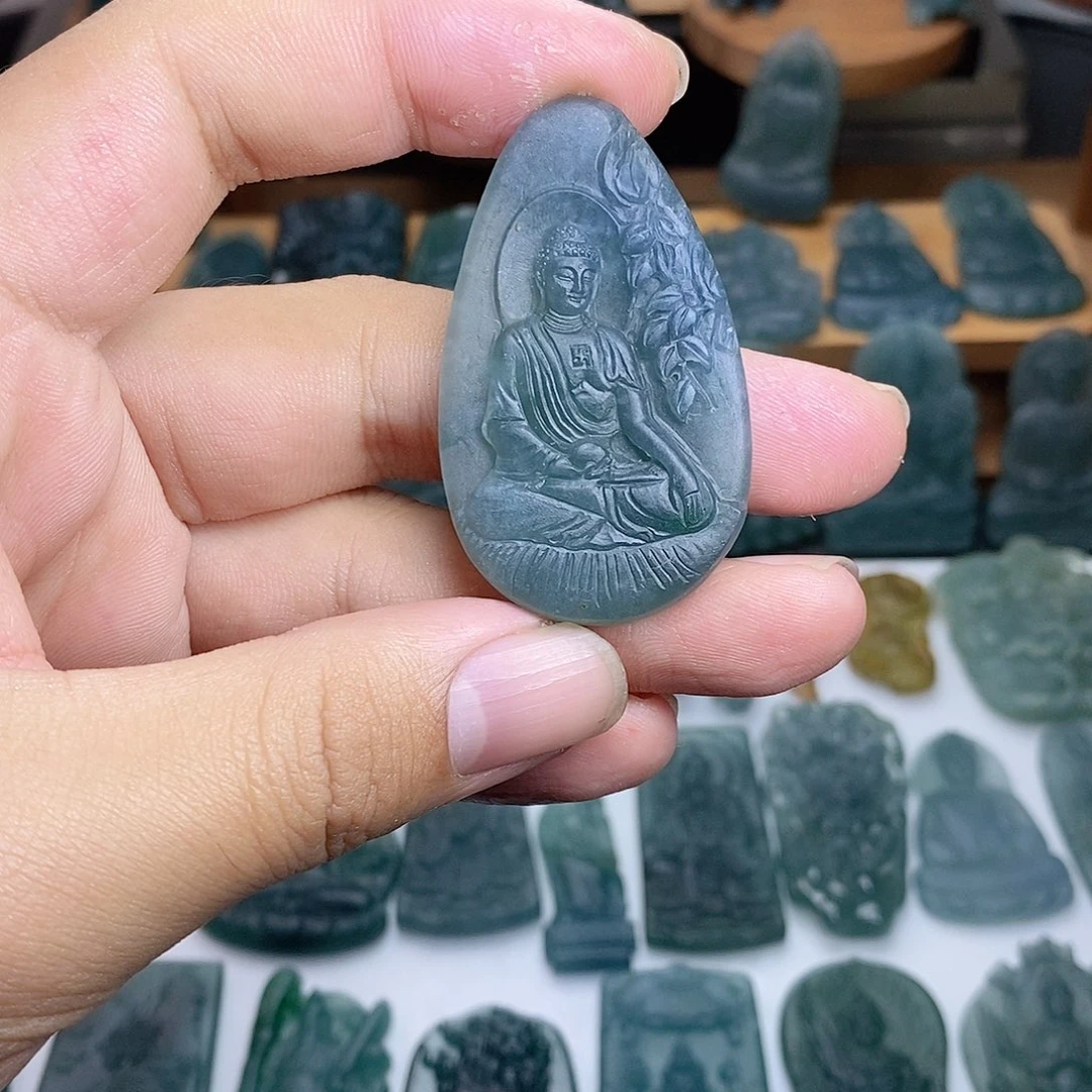 定制翡翠未镶嵌阿米