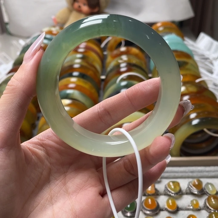 蛇纹石玉未镶嵌手镯58.5