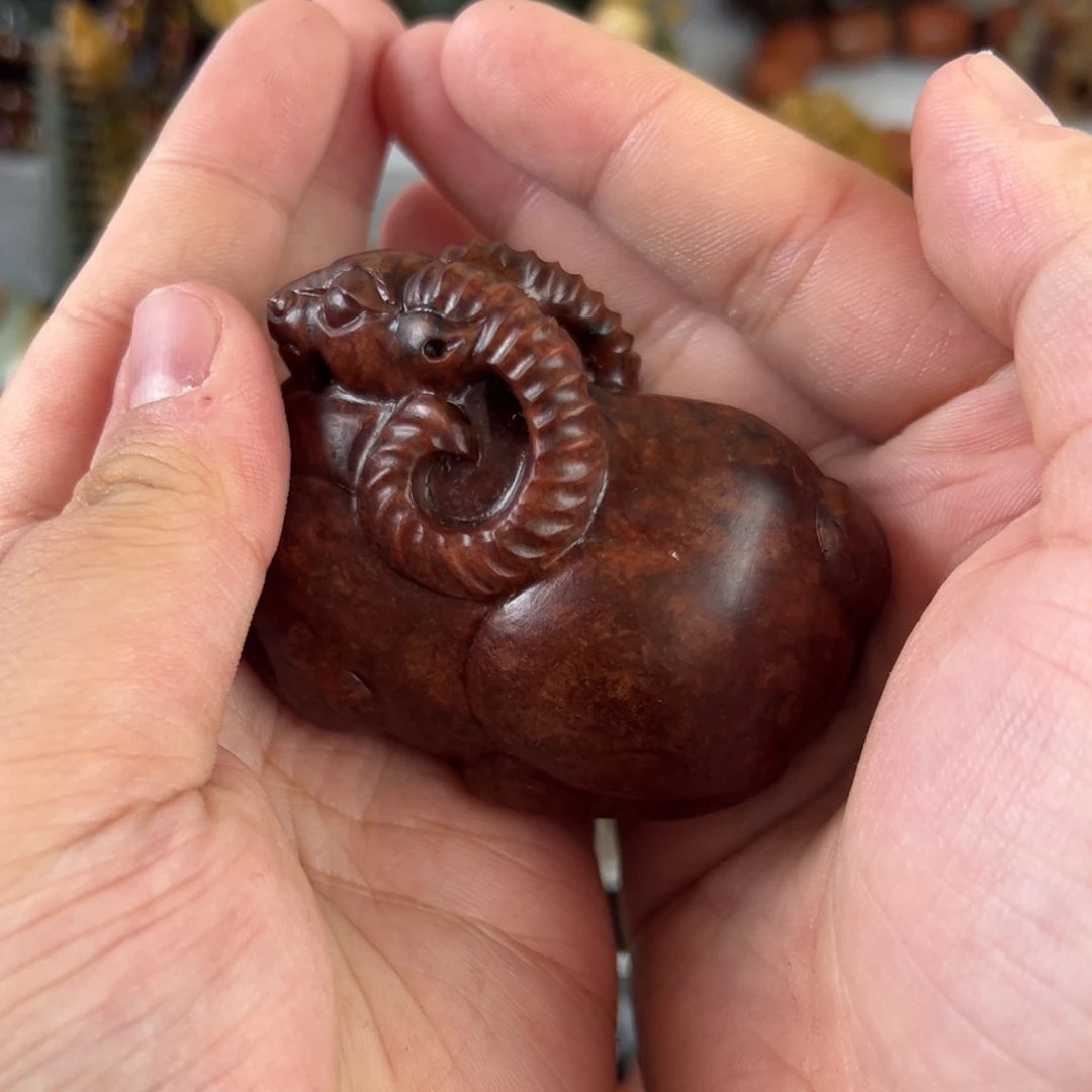 岫岩河磨玉（透闪石质玉）把件未镶嵌风*零