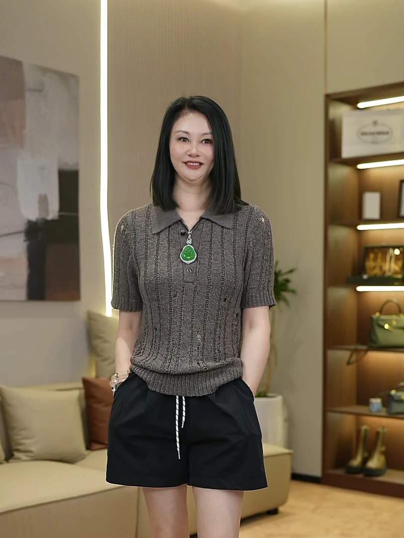 BARRIAILEN | 翻领气质竖坑条针织透气弹力镂空上衣-245942