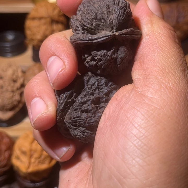 文玩核桃吊坠滇西82