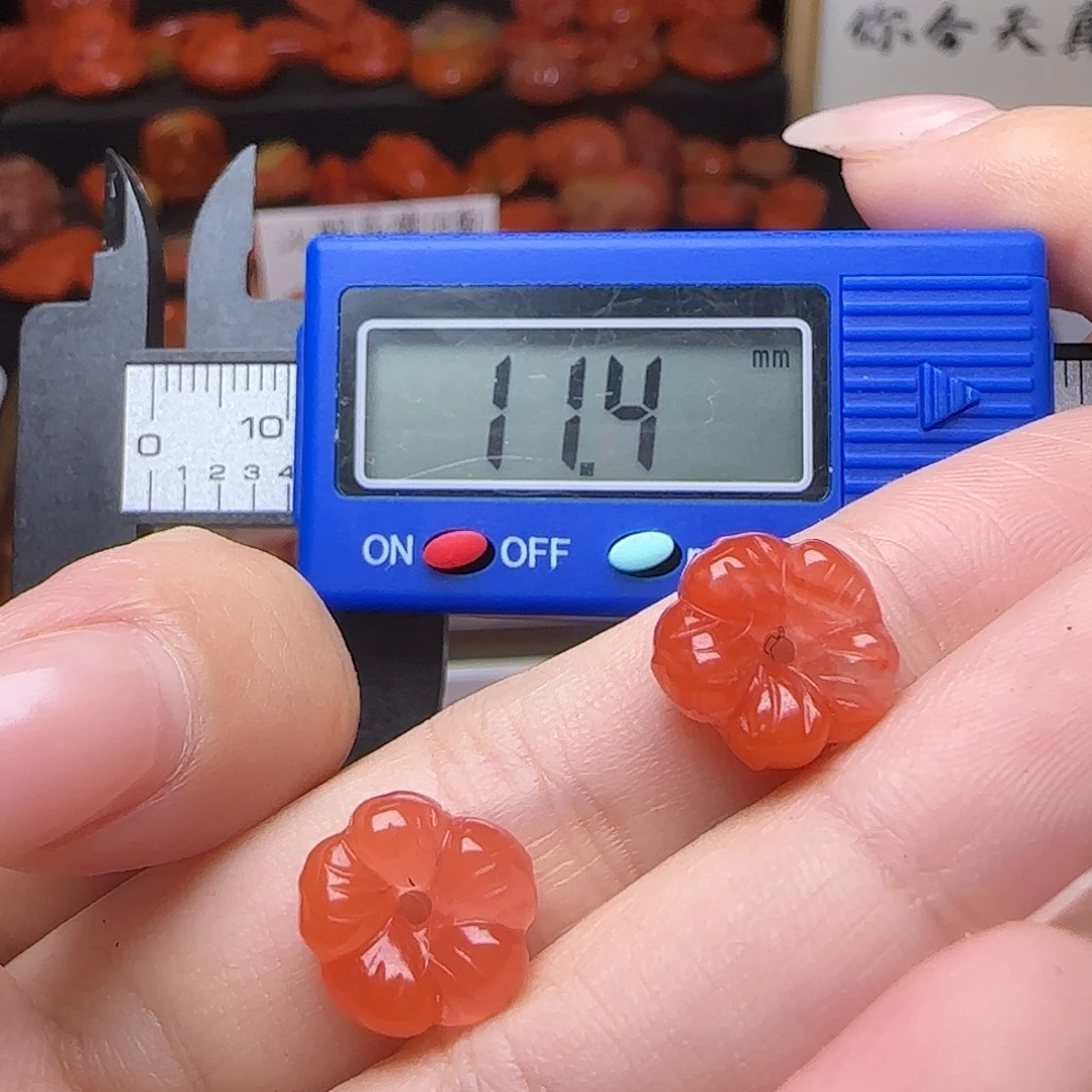 南红玛瑙未镶嵌颈饰