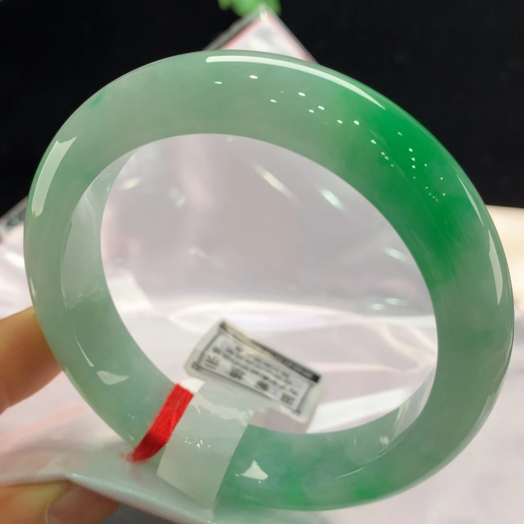 翡翠未镶嵌手镯0489