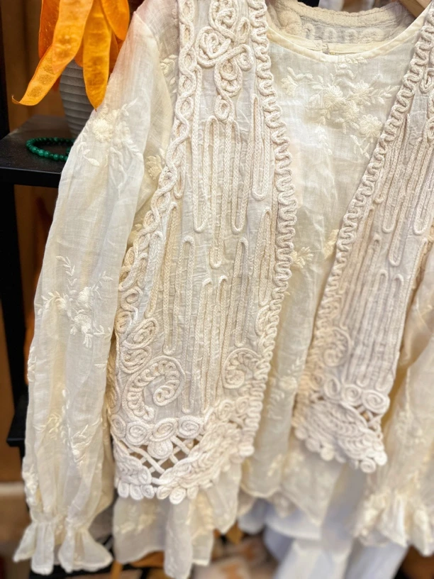WANGDOUDOU 复愫街 百搭重工立体剪裁马甲