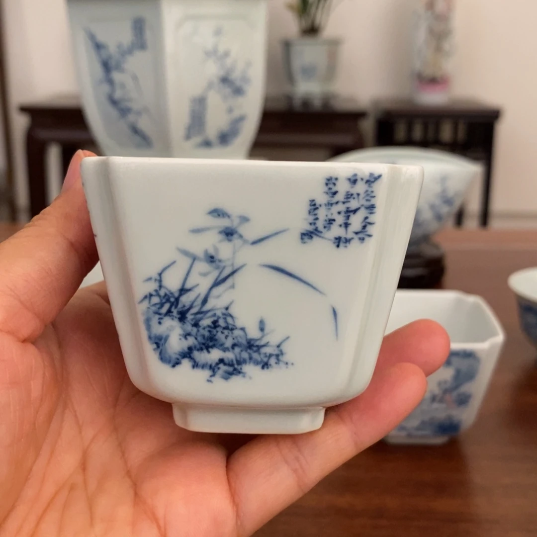 自***静景德镇艺术四君子杯