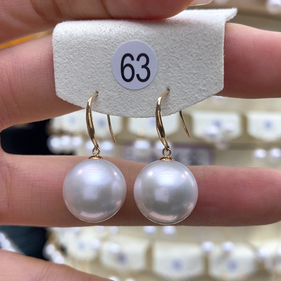 淡水珍珠耳饰18K金镶嵌