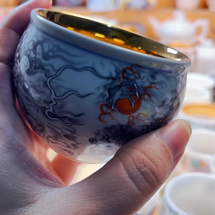 瓷片主人不在任何主人杯z人v