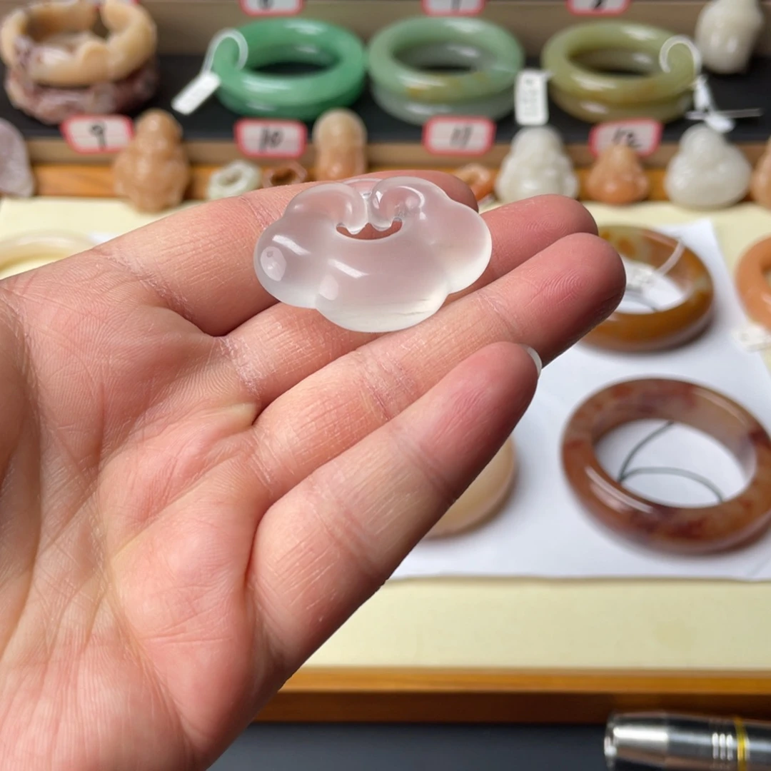 石英质玉未镶嵌手镯