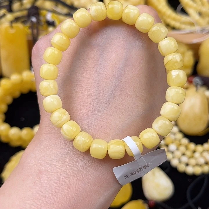 琥珀未镶嵌颈饰琥珀，