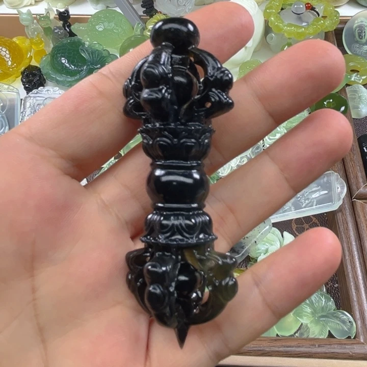 岫玉未镶嵌吊坠(不含链)l****l