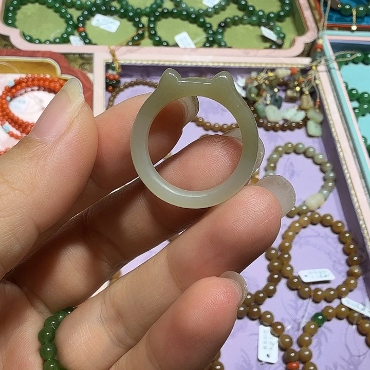 和田玉未镶嵌珠宝奇石