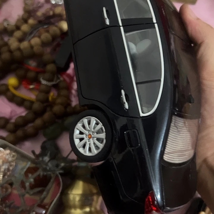 大***处琉璃手工艺品日用百货手工艺品
