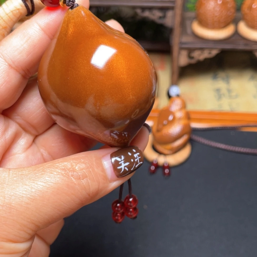 橄榄核吊坠啊啊啊啊啊322