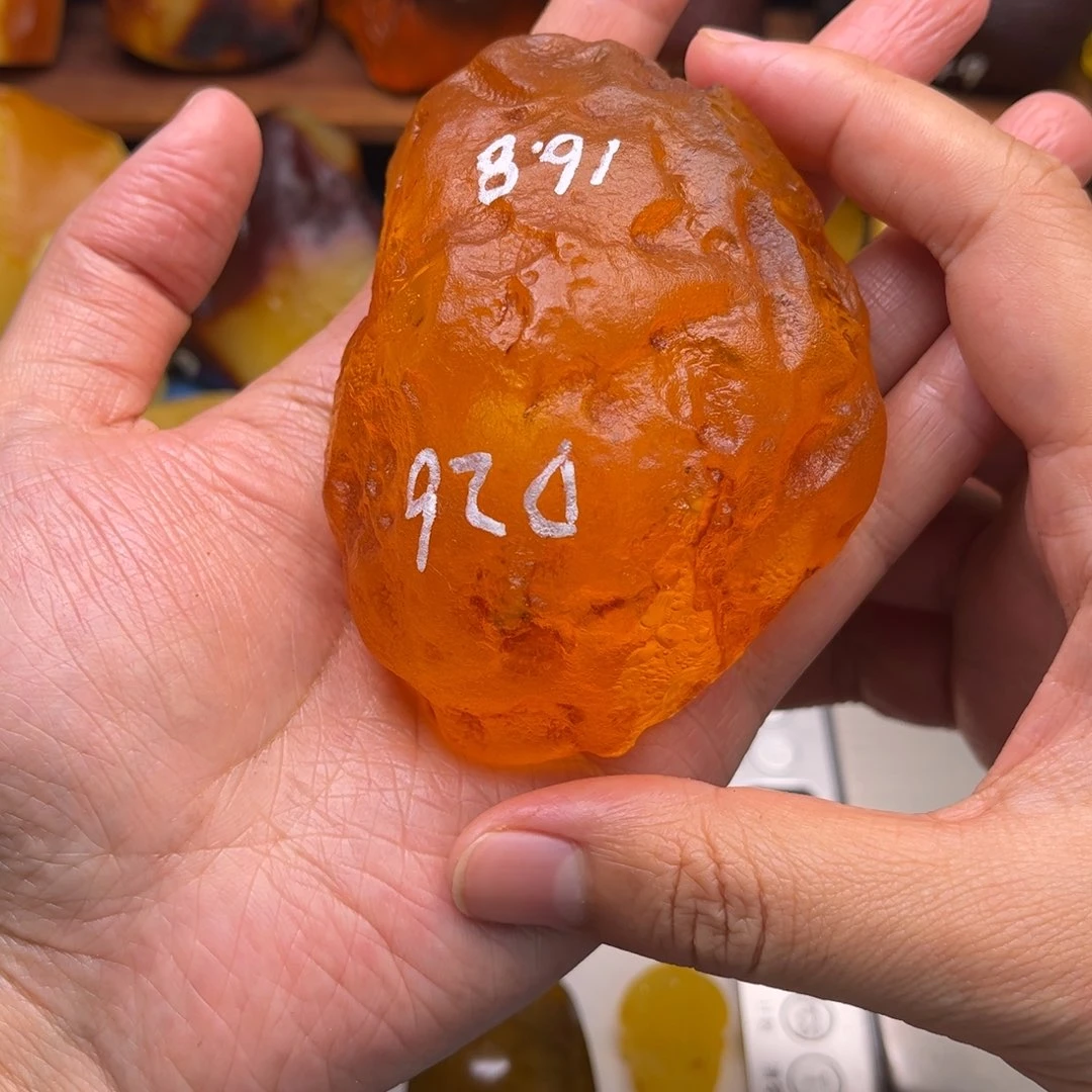 定制蜜蜡未镶嵌春**主12345678