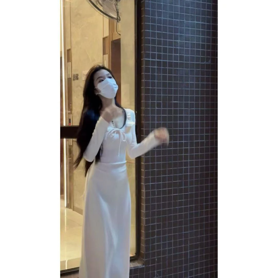 清仓 V领荷叶边绑带收腰显瘦长袖针织连衣裙女 1718