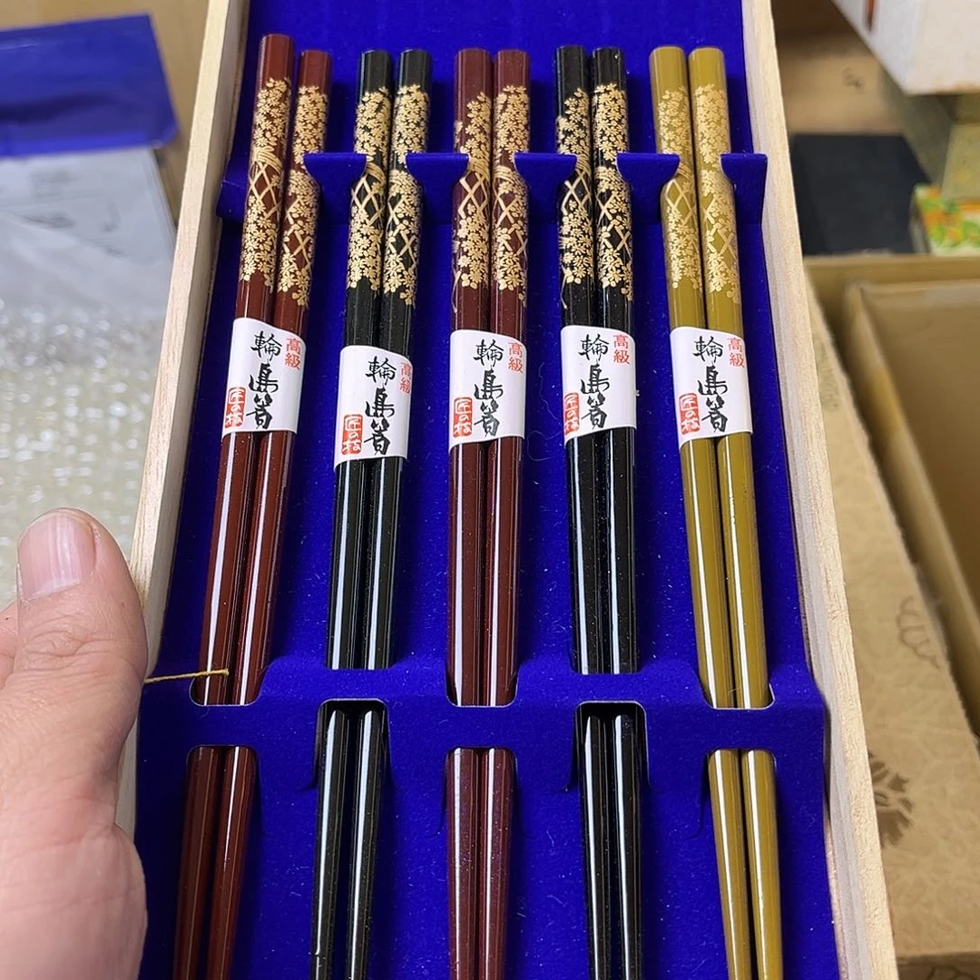 盖碗在家门口看到有条不归路上 