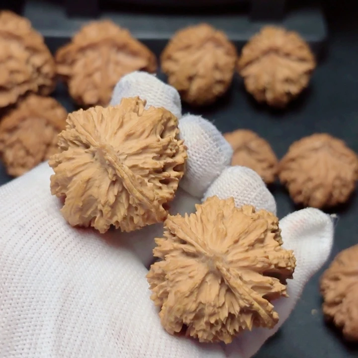 文玩核桃把件用****1秦岭灯笼18