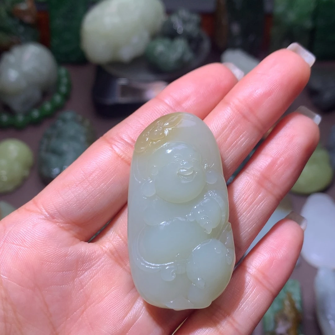 颈饰未镶嵌和田玉