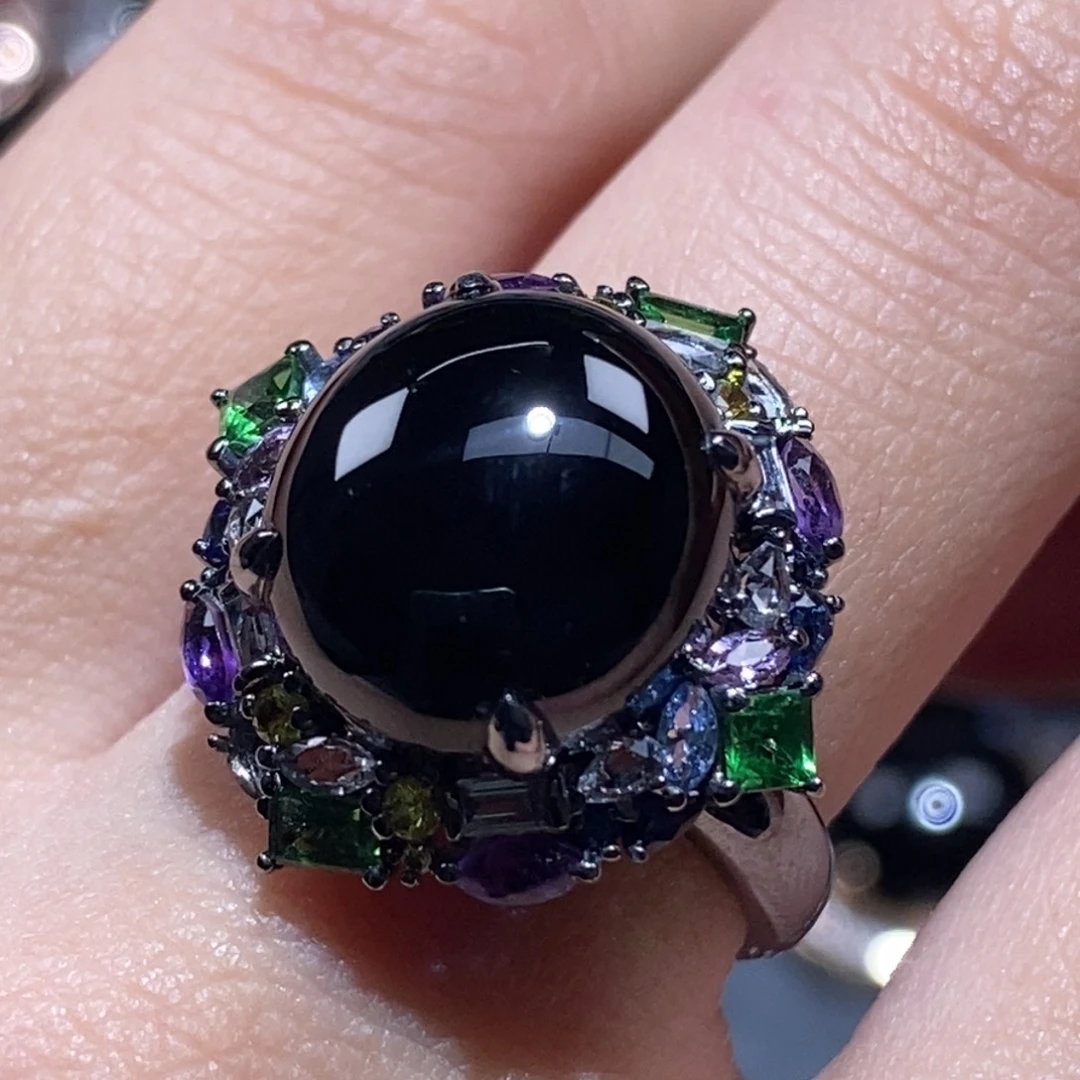 翡翠18K金镶嵌戒指