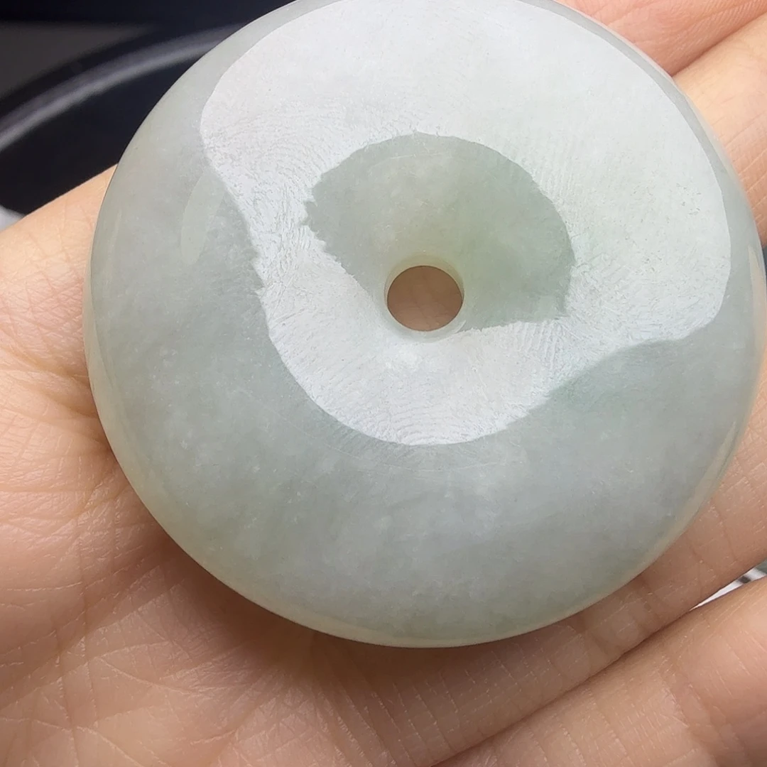 天***雨翡翠未镶嵌颈饰天然缅甸翡翠A货