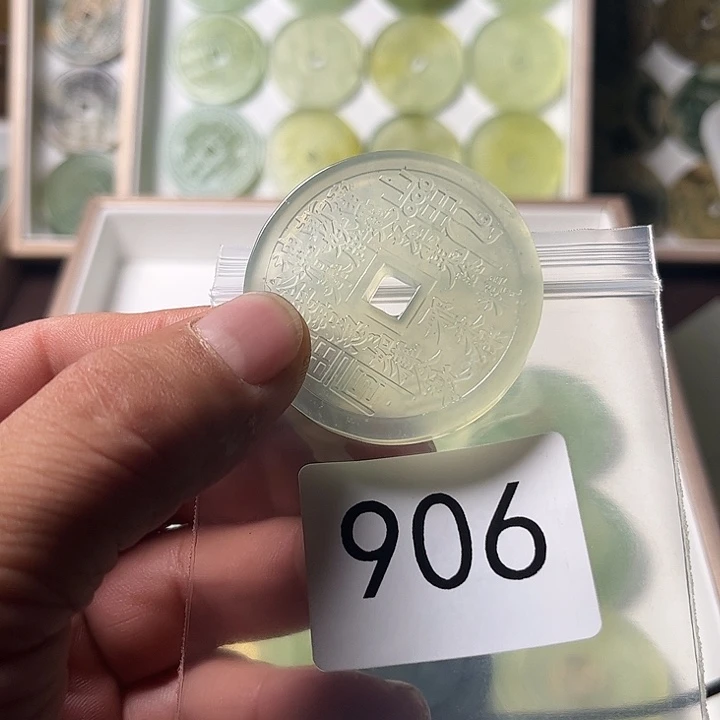 蛇纹石玉合金颈饰