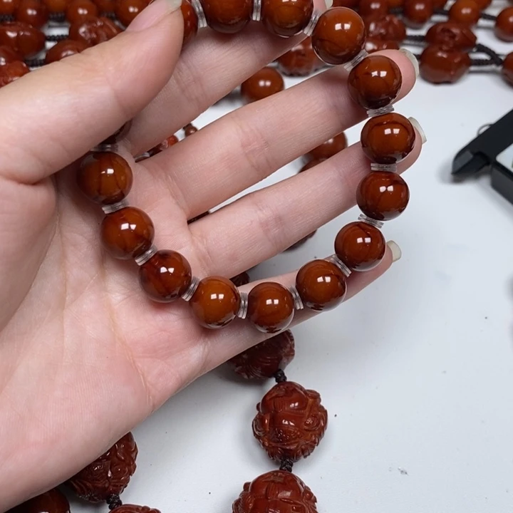 W***X橄榄核雕刻工艺的发展